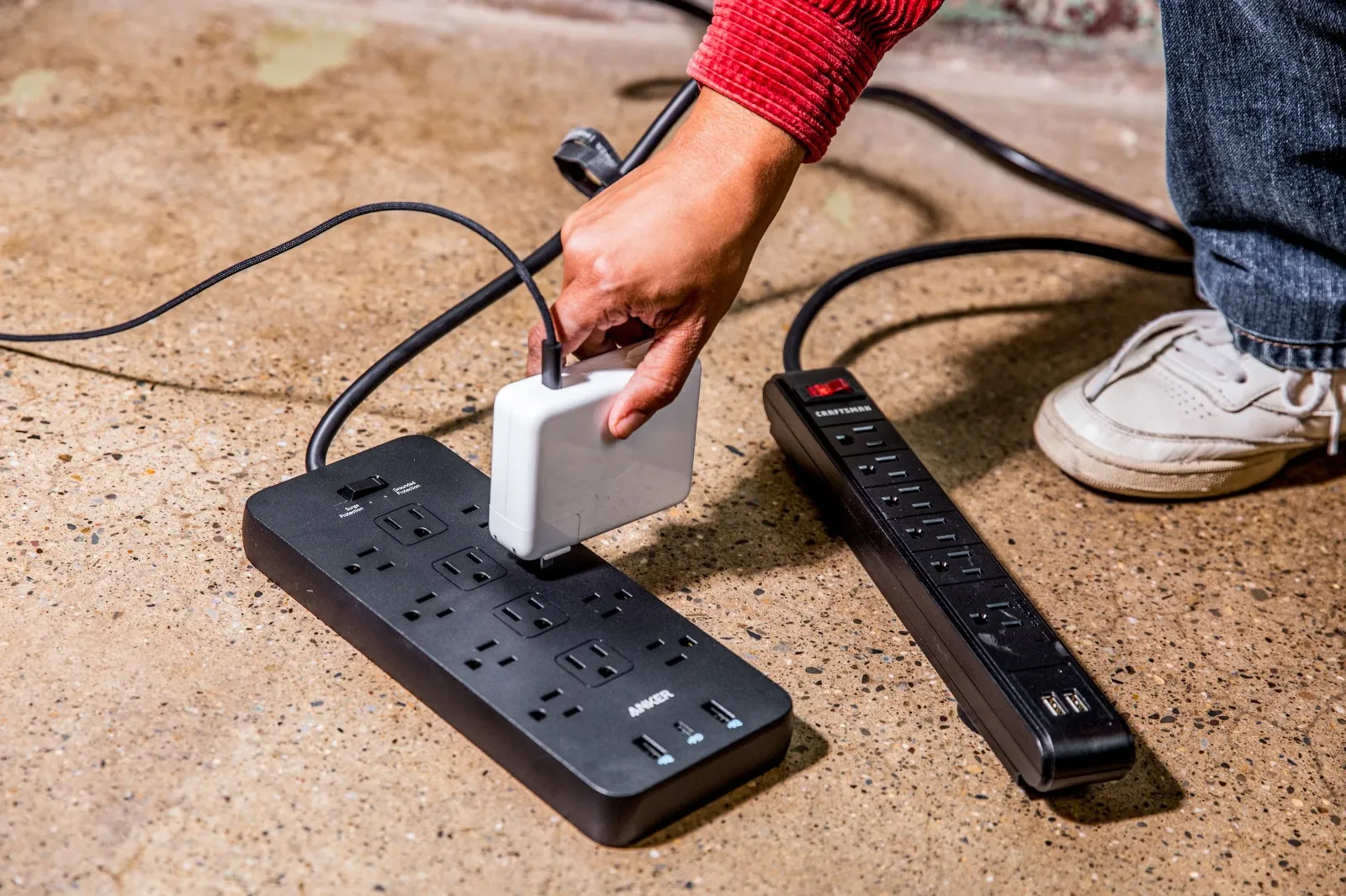 Can you bring a power strip to Thailand from abroad