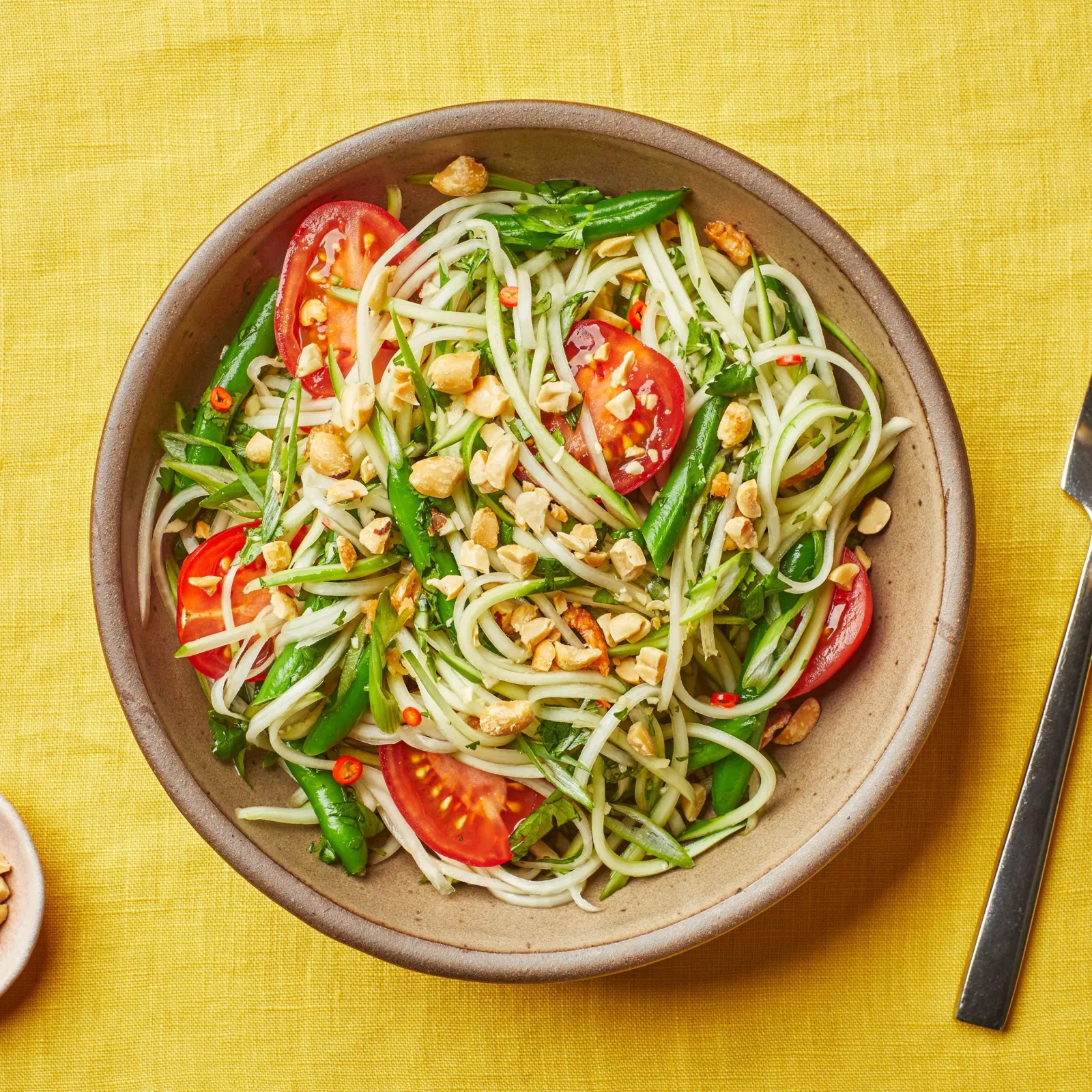 https://assets.epicurious.com/photos/64494aa32fe21c41dfd88d3c/1%3A1/w_2560%2Cc_limit/green-papaya-salad-BA.jpeg