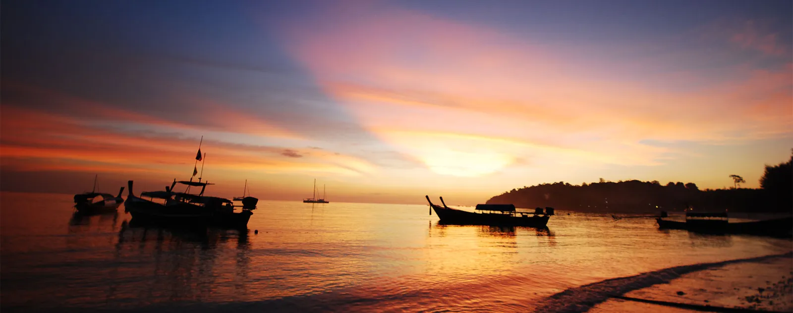 https://www.greenviewkohlipe.com/htm/img/slideindex/greenviewliperesort2.jpg