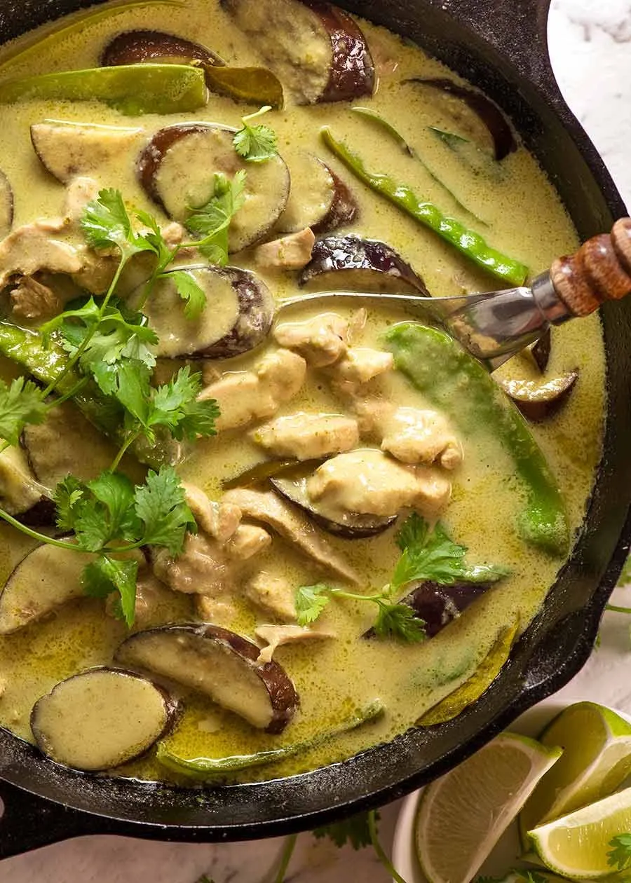 https://www.recipetineats.com/tachyon/2019/02/Thai-Green-Curry_5.jpg